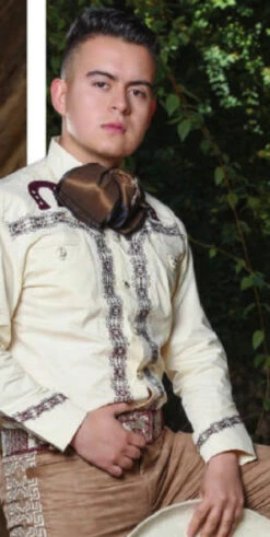 814 Camisa Charra Tradicional